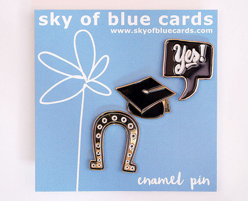 grad_pin_trio_card